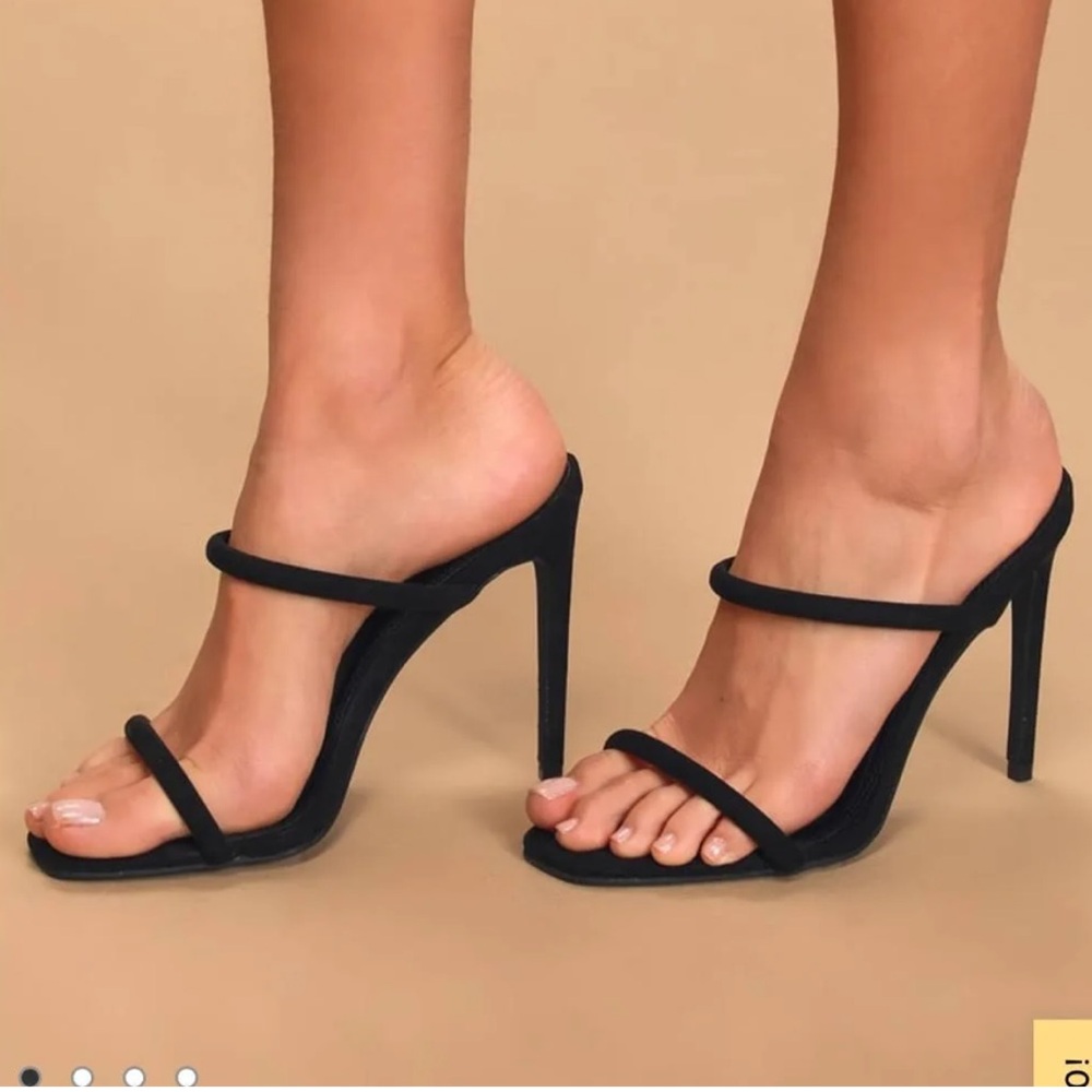 Lulu’s Black Theyaa Heels